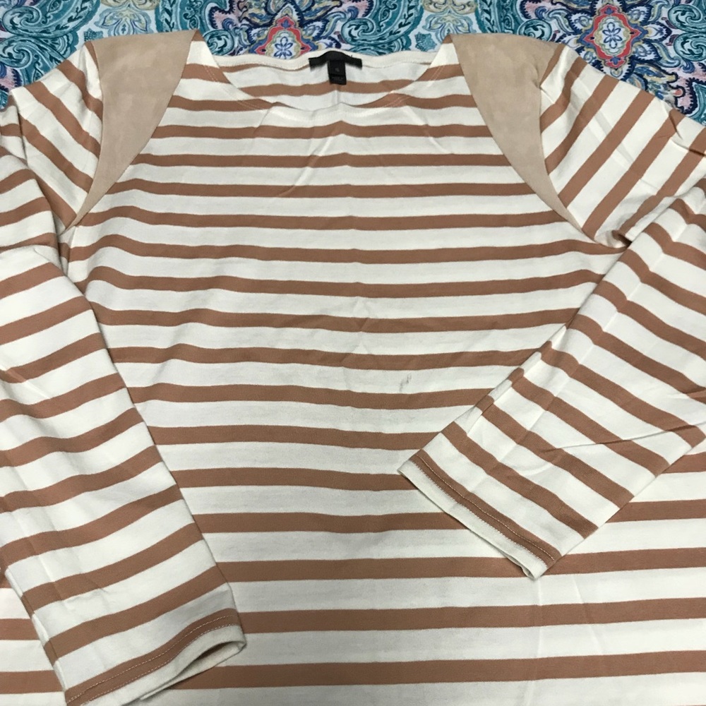 PEACH AND PEACH COLORED Striped suede-shoulder T